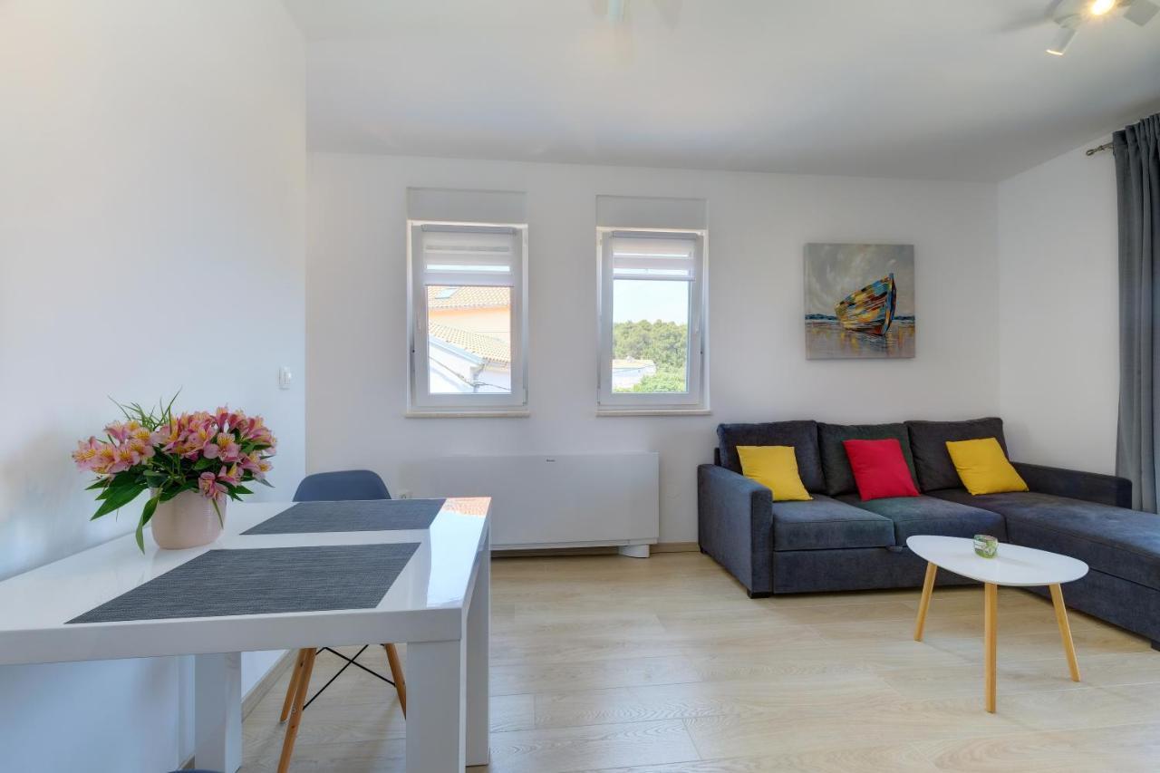 Apartments Hemetek Veli Lošinj Exterior foto
