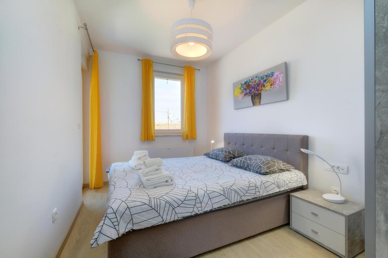 Apartments Hemetek Veli Lošinj Exterior foto