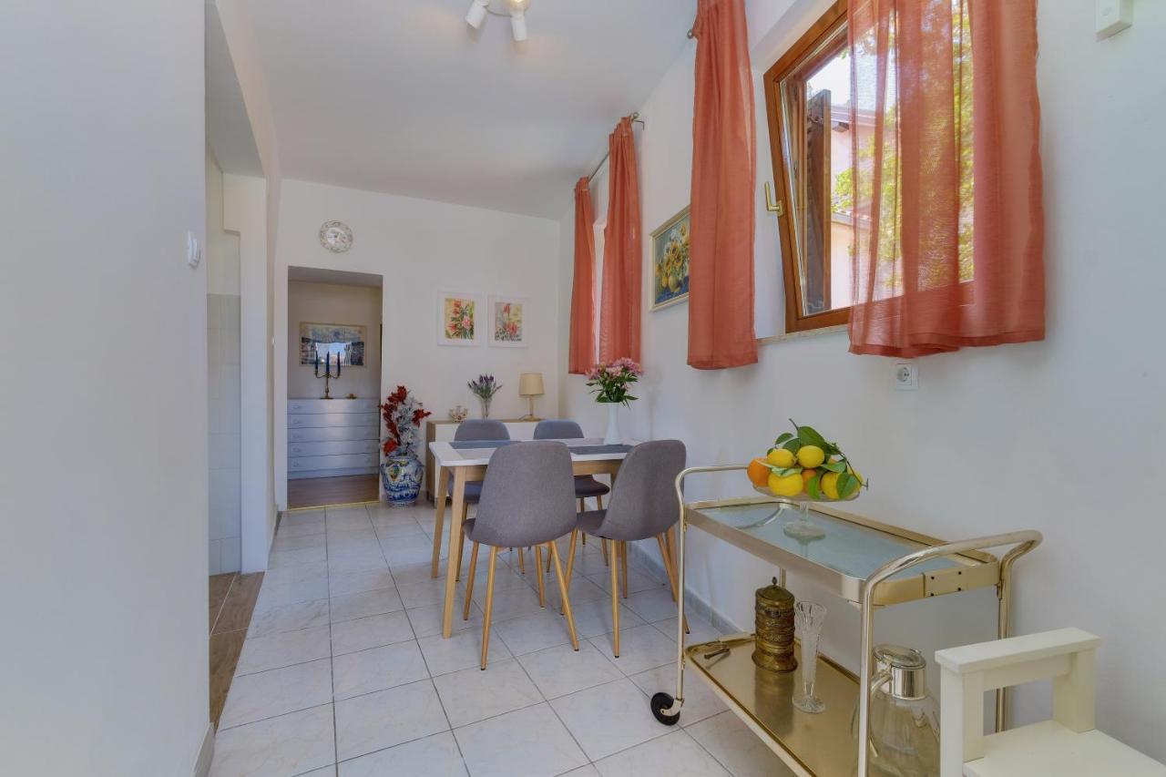 Apartments Hemetek Veli Lošinj Exterior foto