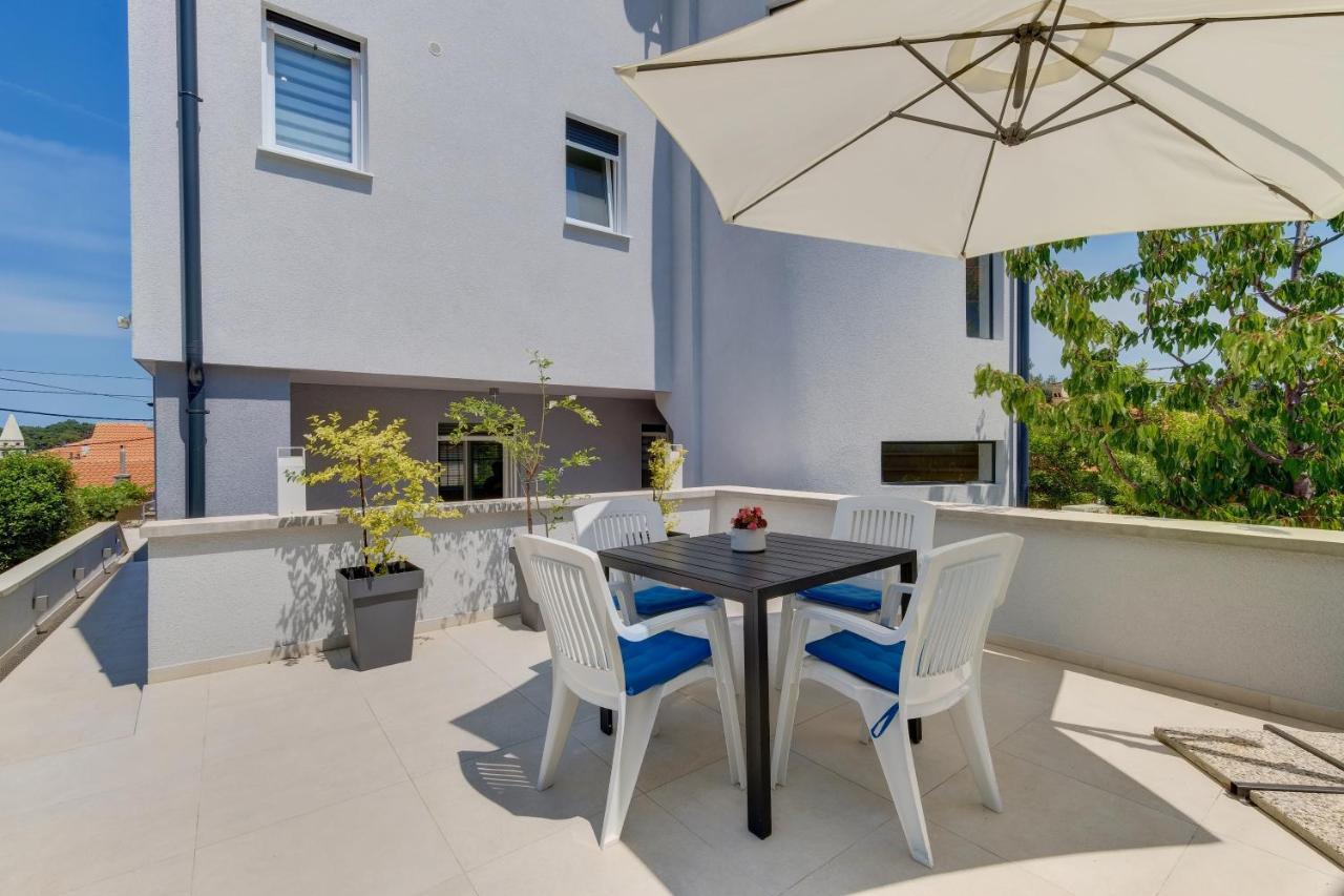 Apartments Hemetek Veli Lošinj Exterior foto